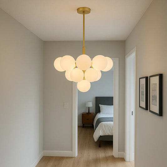 Hanglamp Kira – Opaal Glas Brushed Gold – Ø60 cm